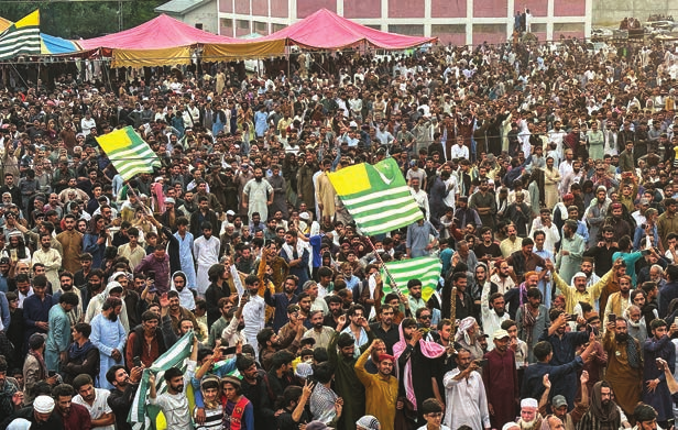 Mass anti-government protest in Rawalakot, Pakistan-occupied Kashmir